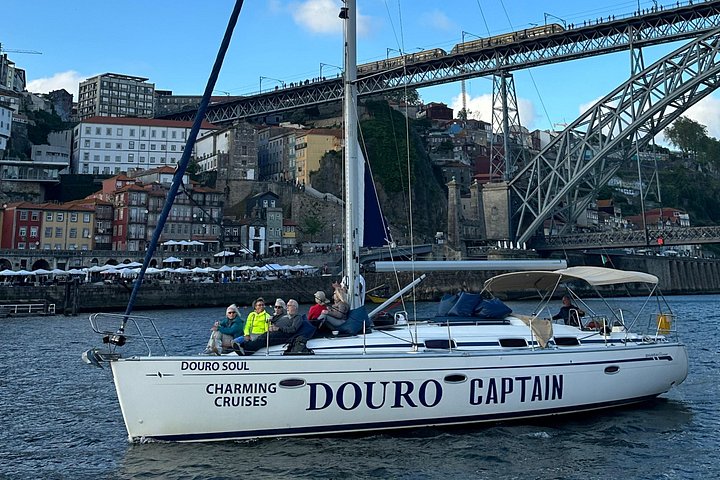 Porto: Private Douro River Sailing Cruise with Port Wine, photo 2