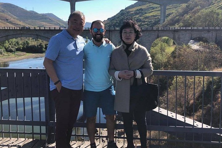 Day Trip Through the Enchanting Douro Valley #DuckSideOfPorto, photo 2