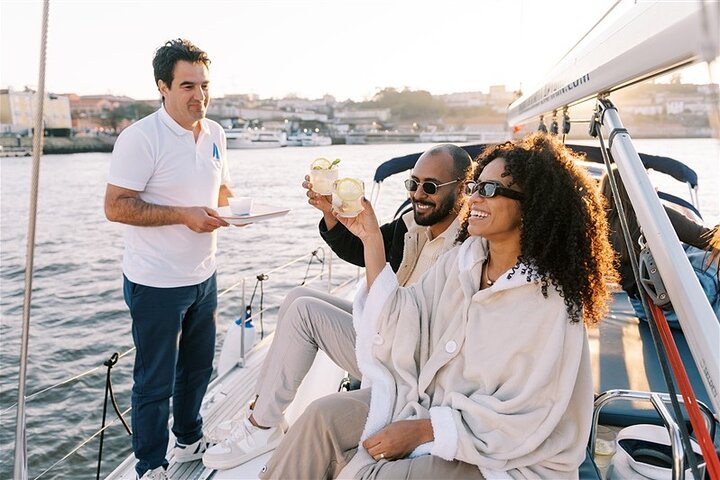 Porto: Sunset or Daytime, Charming Sailboat Cruise on the Douro River