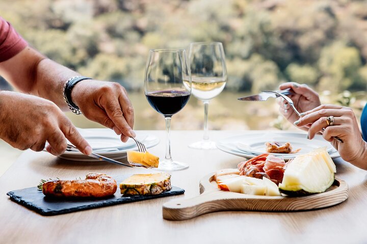 Pinhão: Douro River Cruise with Lunch Included, photo 2