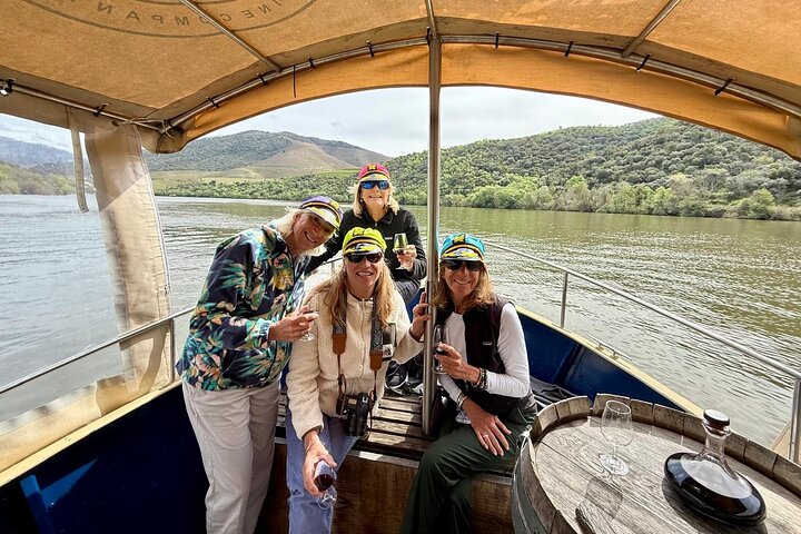 Douro Valley Small Group Premium Wine Tour Lunch and Private Boat, photo 4