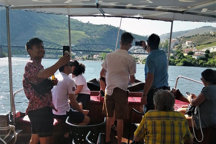 HIKING in the Douro Valley, photo 2