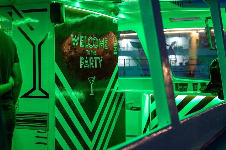 Porto: Douro River Party Boat with Sunset Option and 6 Bridges, photo 4
