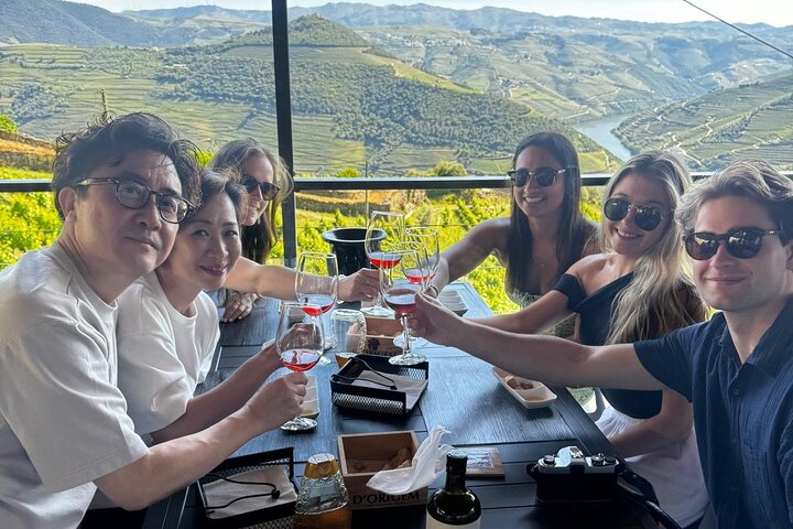 Douro Valley Small-Group Tour: Two Winery, Lunch & Boat Trip, photo 5