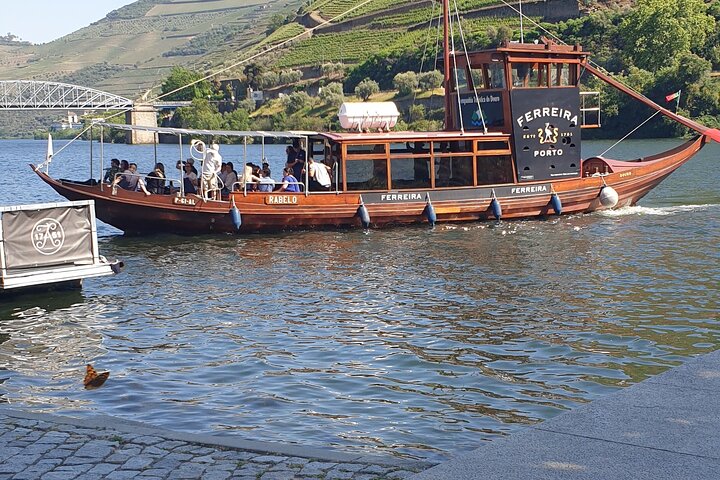Douro Valley Tour Wine and breathtaking views, photo 2