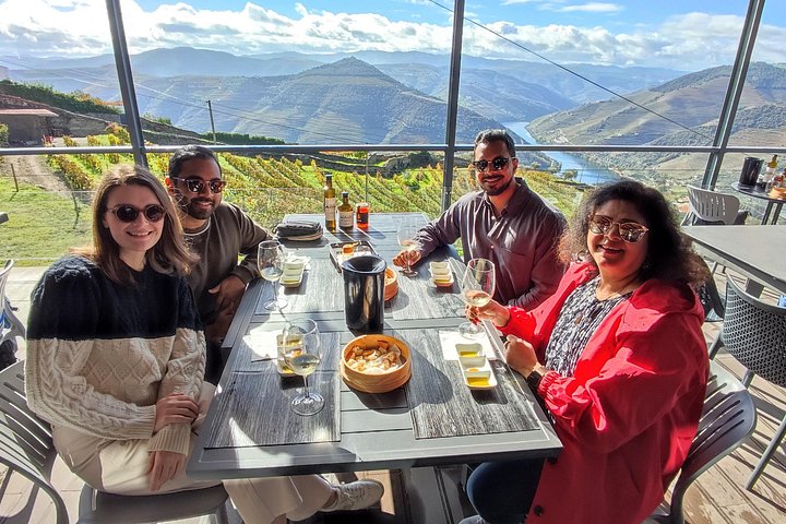Douro Valley Premium Tours, Private Driver & Guide, photo 4