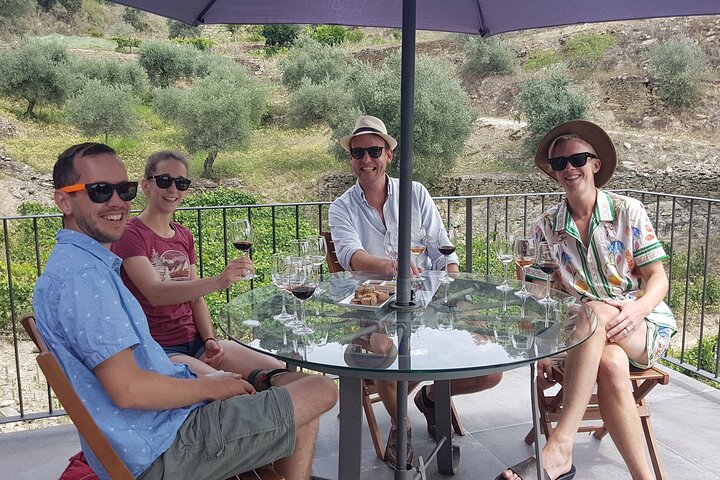 Douro Valley Small-Group Wine Tour with Lunch and River Cruise, photo 3