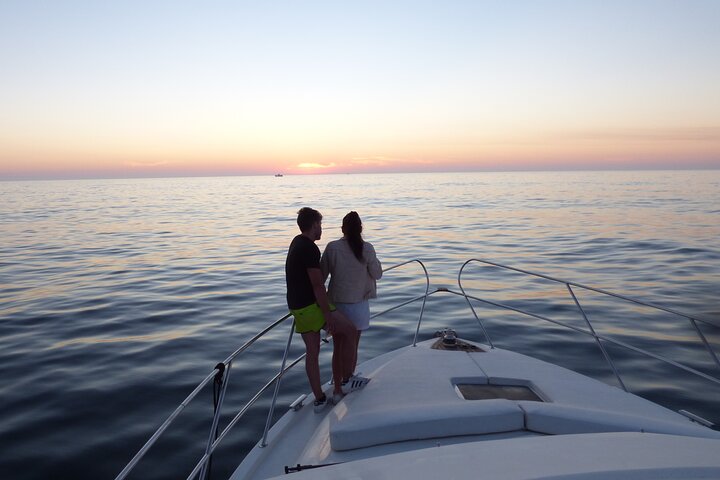Porto: Luxury Yacht Cruise on the Douro River and Estuary Reserve, photo 5