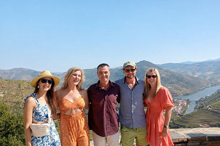 Private Douro Valley Tour from Porto: 3 Wineries & Lunch, photo 2