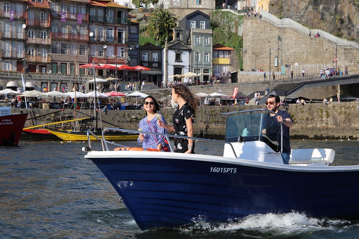 Porto: Private tour in the Douro (1 to 4 people) on a boat just for you, photo 3