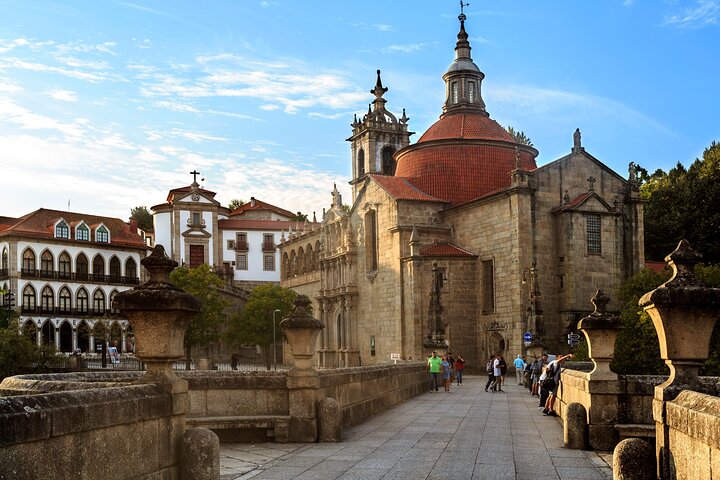 Douro Valley: Historical Sites, Wine Experience, Lunch & Cruise, photo 2