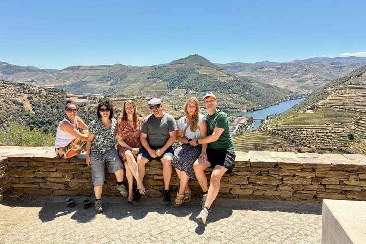 Porto: Douro Valley Small-Group Tour, 2 Wineries, Cruise & Lunch