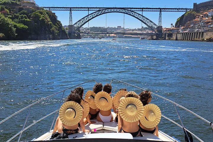 Porto: Luxury Yacht Tour on the Douro River, Sunset or Daytime, photo 5