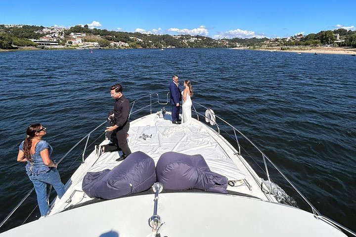 Experience Douro river Yacht tour port wine tasting, photo 3
