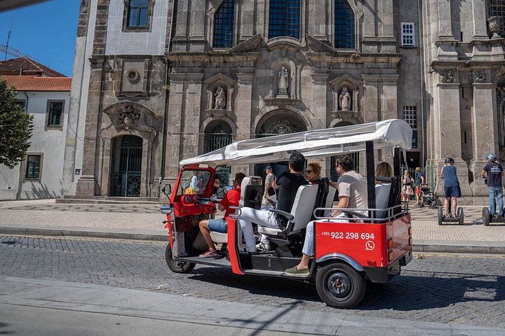 Porto Combo: Tuk-Tuk City Tour and Douro River Cruise, photo 4